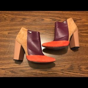 Calvin Klein Aubrey color block boots